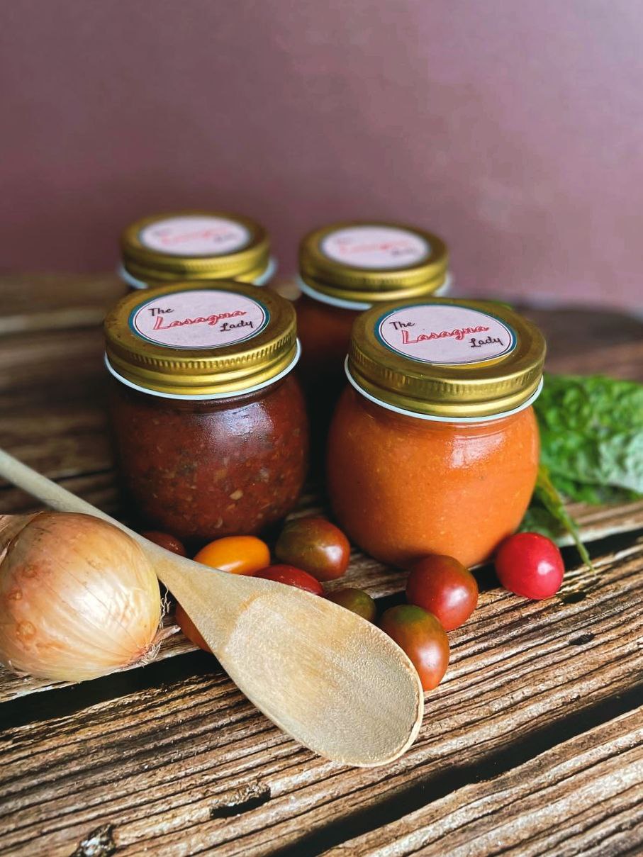 Homemade Tomato Sauce Miami – Authentic & Fresh